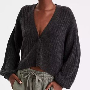 American Eagle Cropped Button Up Cardigan